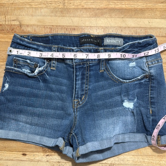 Aeropostale Women’s Size 2 Blue Shorty Stretch Denim Zip Fly 5-pocket Shorts - Picture 8 of 9